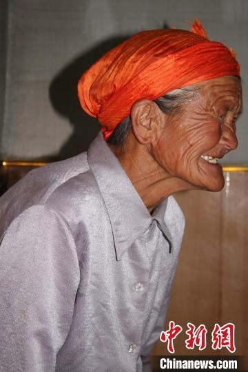 薩仁托婭拍攝的“草原母親”?！∷_仁托婭供圖