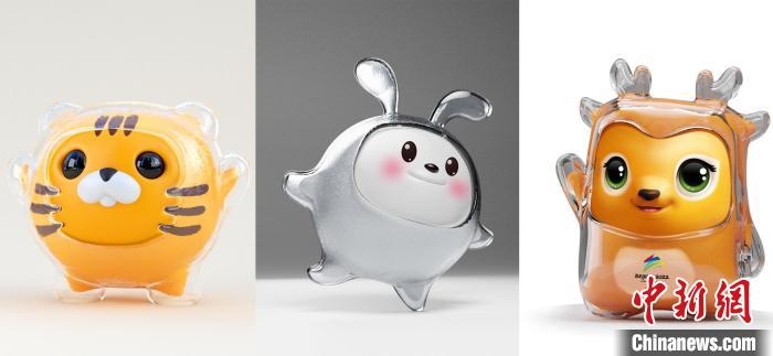 設(shè)計團隊曾嘗試在冰殼之下更換成老虎、兔子或麋鹿等形象。(資料圖) 劉平云供圖