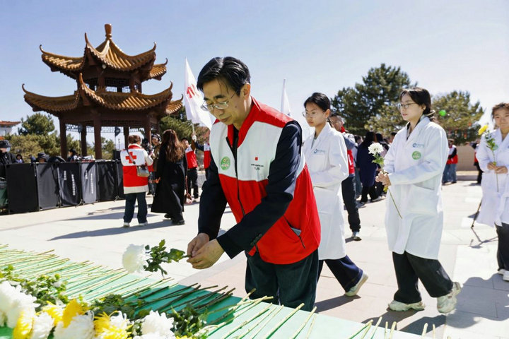 捐獻(xiàn)3.jpg