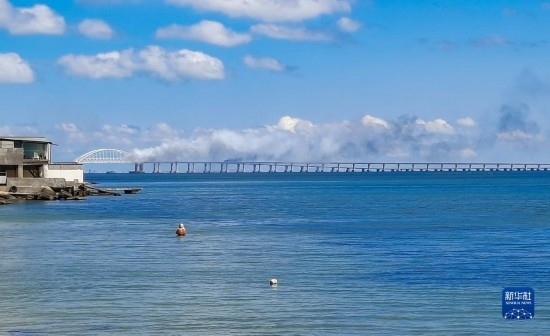 這是8月12日拍攝的克里米亞大橋。新華社/塔斯社