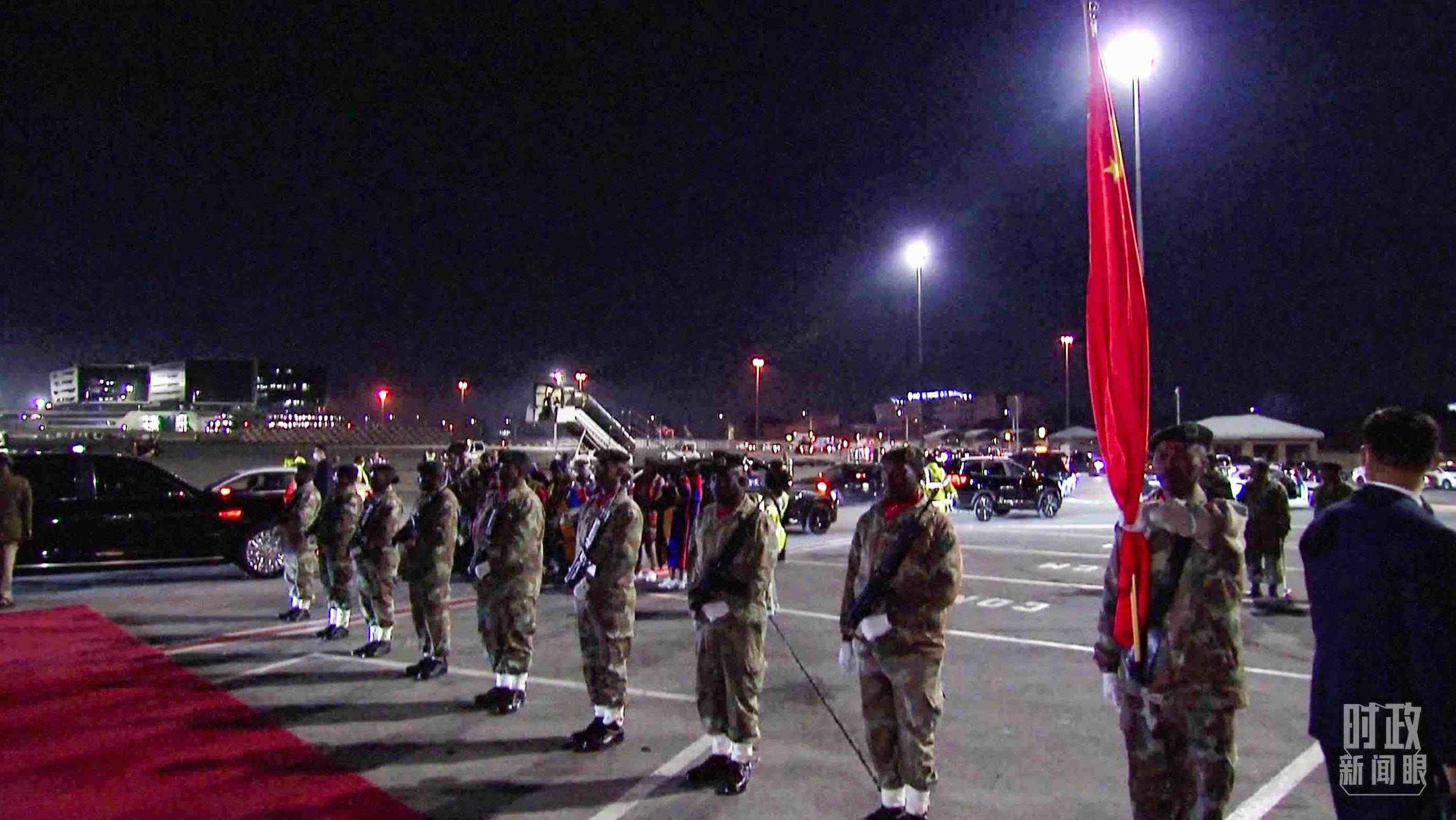 △機場現(xiàn)場的禮兵。