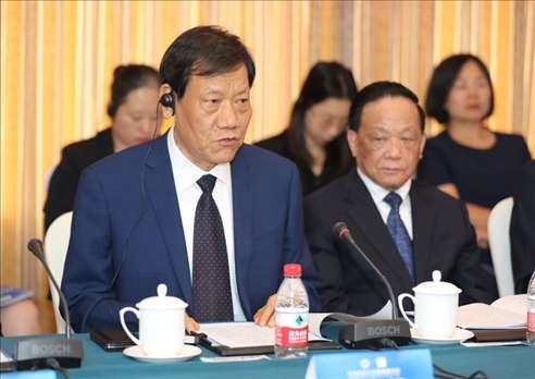 中國社會工作聯(lián)合會會長陳存根致辭。主辦方供圖