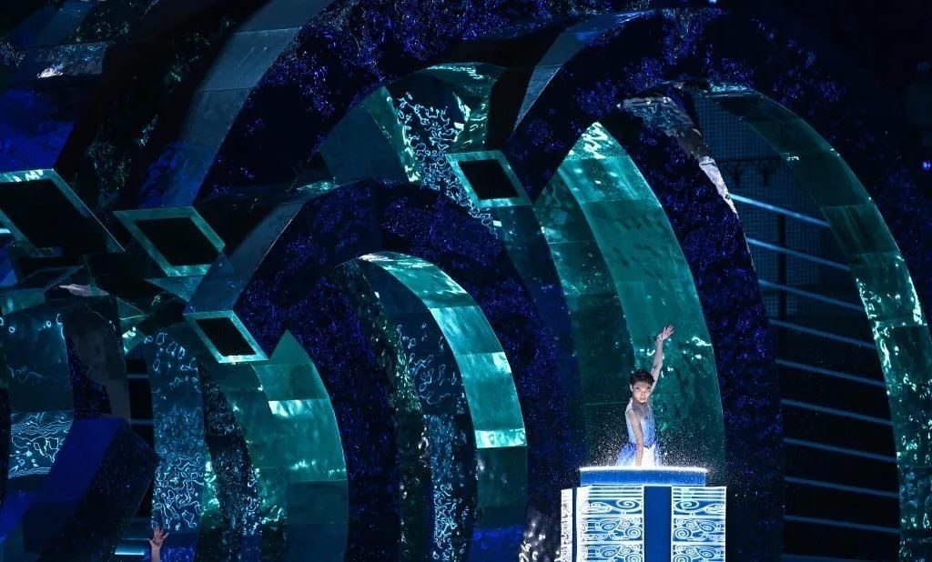 △9月23日，杭州第19屆亞洲運動會開幕式迎賓表演《水潤秋輝》。