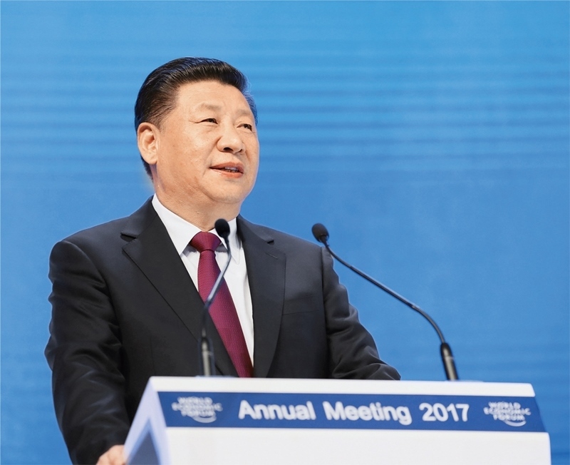 2017年1月17日，習近平主席在瑞士達沃斯國際會議中心出席世界經(jīng)濟論壇2017年年會開幕式，并發(fā)表題為《共擔時代責任 共促全球發(fā)展》的主旨演講。