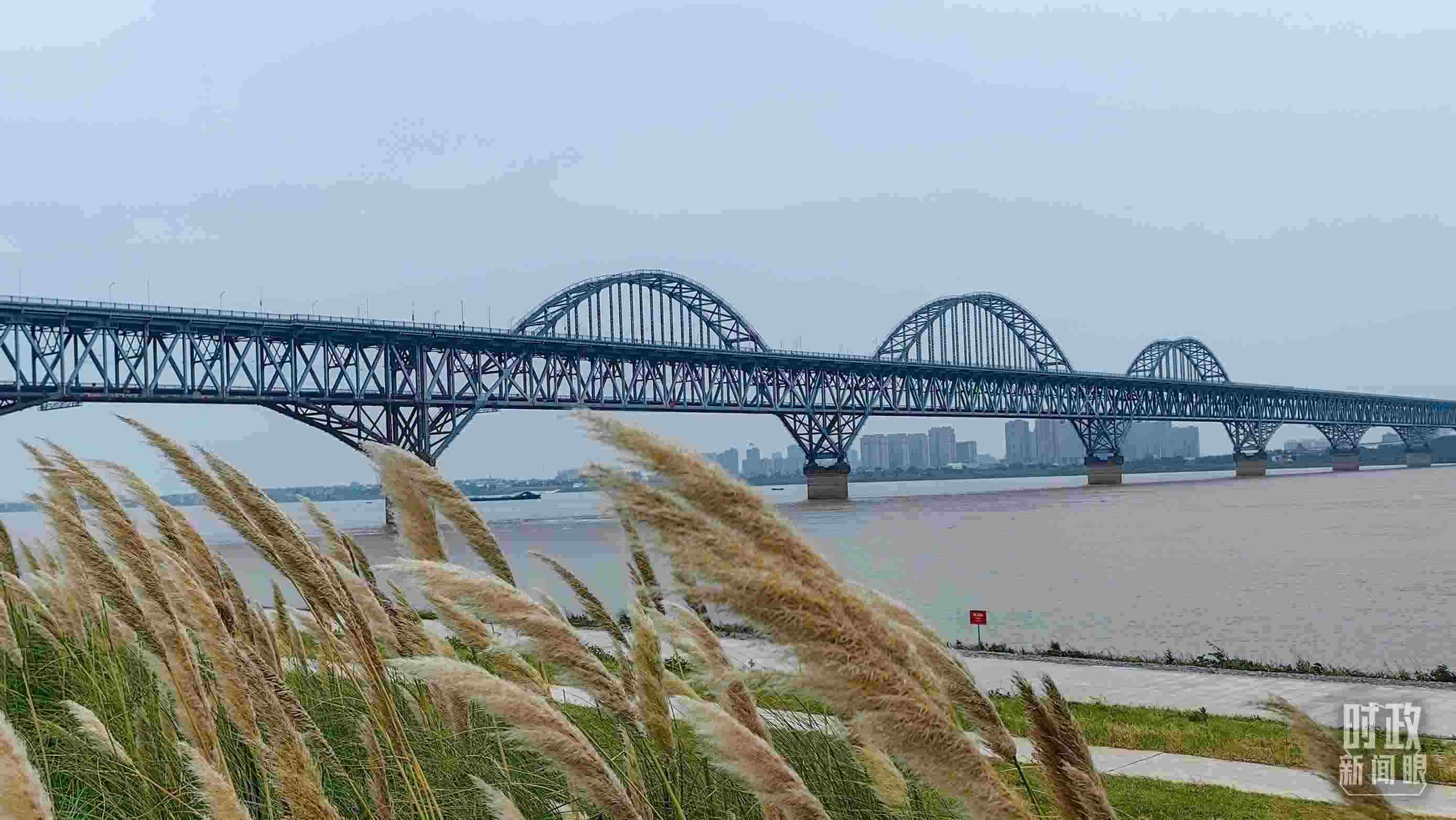 △長江國家文化公園九江城區(qū)段。（總臺(tái)央視記者段德文拍攝）