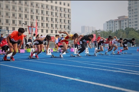 第59屆北京市中學(xué)生田徑運(yùn)動(dòng)會(huì)暨北京學(xué)生金奧運(yùn)動(dòng)隊(duì)田徑運(yùn)動(dòng)會(huì)。北京市教委供圖