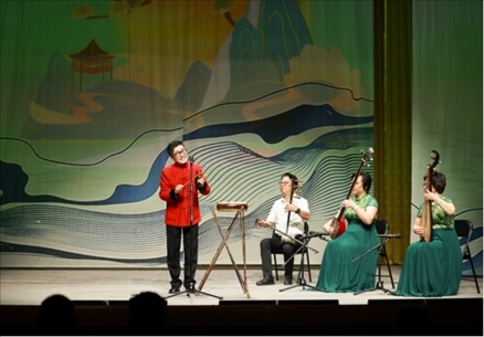 演出現(xiàn)場(chǎng)。中國(guó)煤礦文工團(tuán)供圖