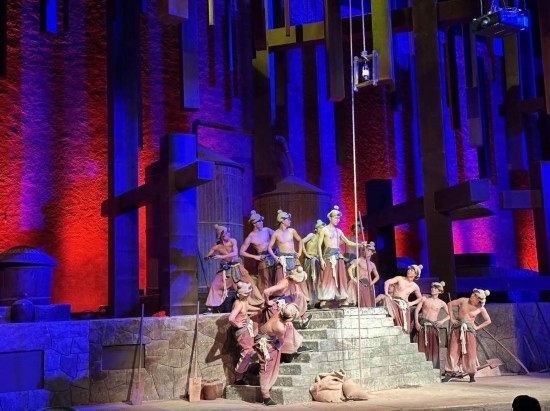 《天釀》演出場景。本報(bào)記者劉書文攝