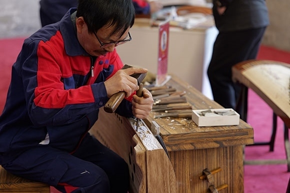 蘭考古箏制作展示。中央音樂學(xué)院供圖