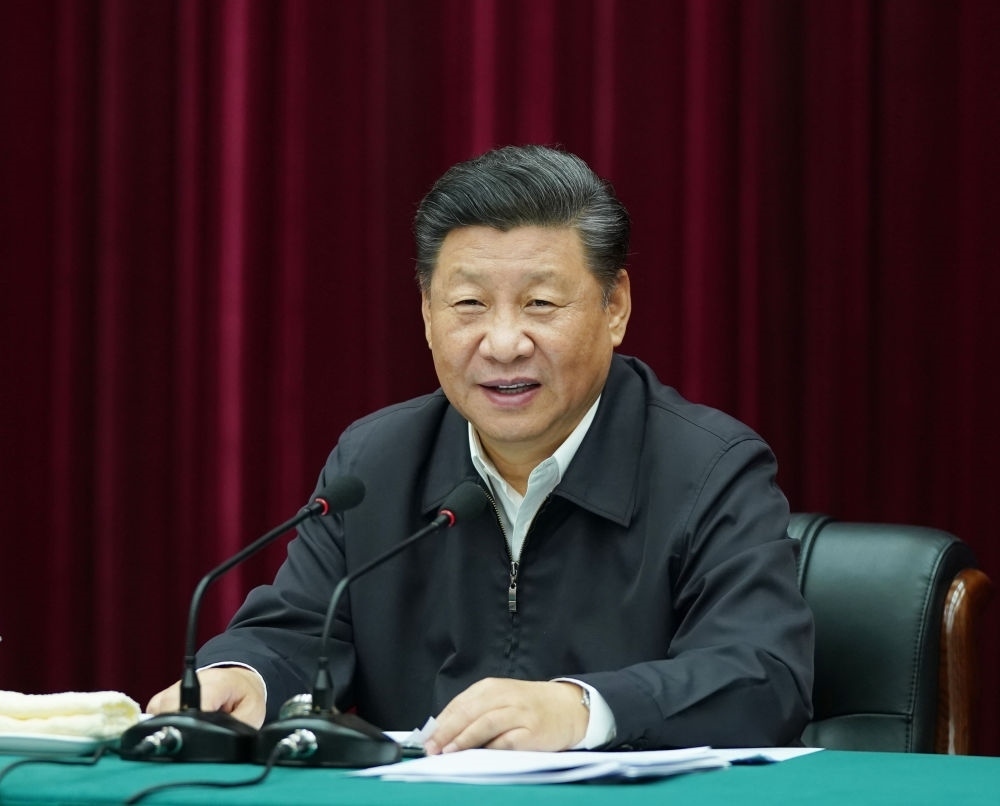 2019年9月18日上午，中共中央總書(shū)記、國(guó)家主席、中央軍委主席習(xí)近平在鄭州主持召開(kāi)黃河流域生態(tài)保護(hù)和高質(zhì)量發(fā)展座談會(huì)并發(fā)表重要講話。新華社記者 謝環(huán)馳 攝