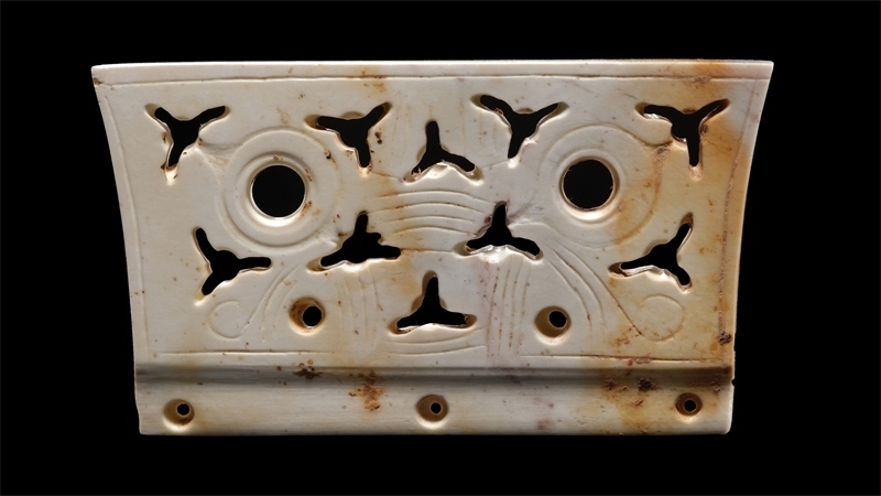 M106出土冠狀器。國家文物局供圖