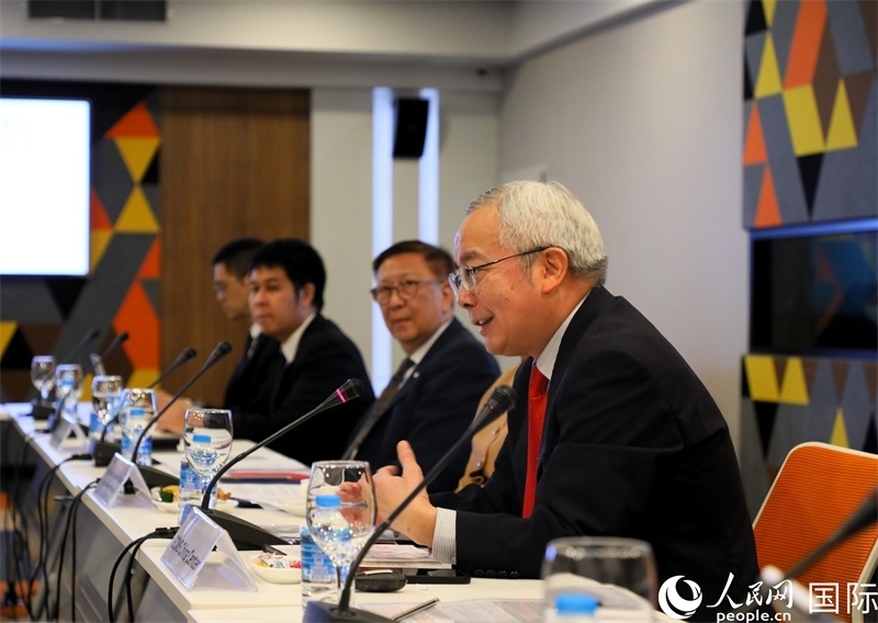 中國國際問題研究院副院長榮鷹致開幕辭。人民網(wǎng)記者 白元琪攝