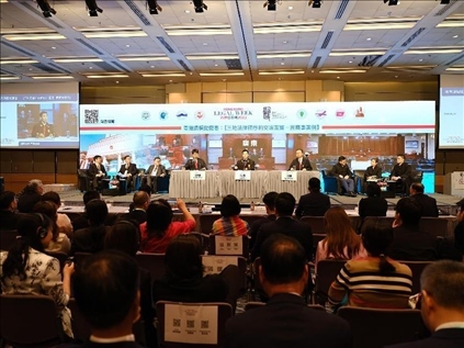 2023香港法律周，粵港澳三地聯(lián)合模擬庭審民商事案例，交流互鑒法律程序等問(wèn)題。