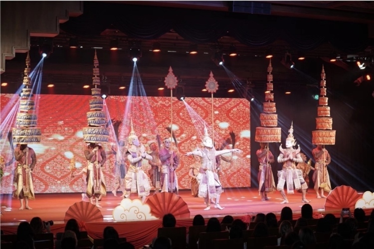 圖為2024“歡樂春節(jié)”中泰互致新春賀辭活動(dòng)現(xiàn)場(chǎng)。 中國(guó)駐泰國(guó)大使館文化處供圖