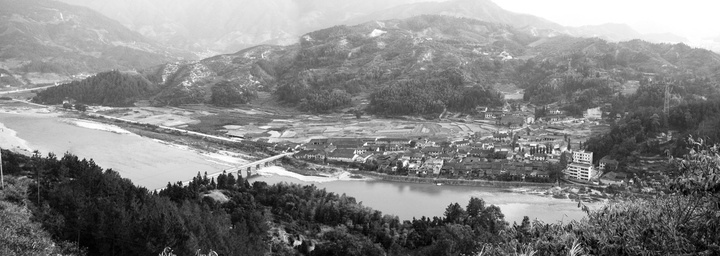 搬遷前的景寧外舍村。供圖 共享聯(lián)盟·景寧