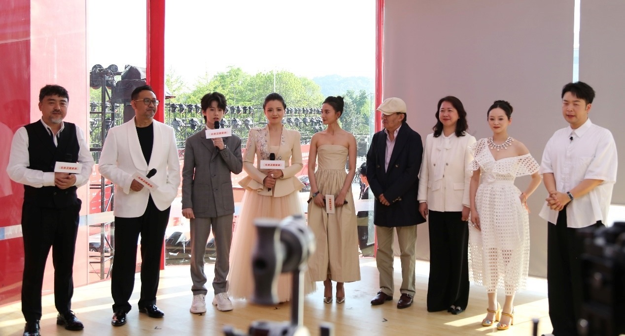 “品牌助力電影”公益直播活動(dòng)現(xiàn)場(chǎng)。主辦方供圖