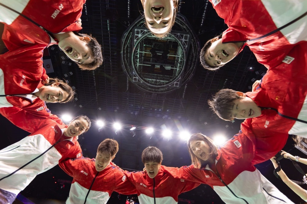 5月5日，中國(guó)隊(duì)在賽前互相鼓勵(lì)。新華社記者 江宏景 攝