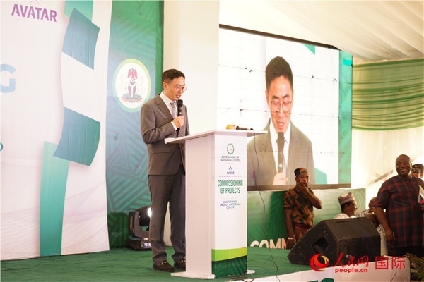 阿凡達新材料有限公司執(zhí)行董事朱興建致辭。人民網(wǎng)記者 姜宣攝