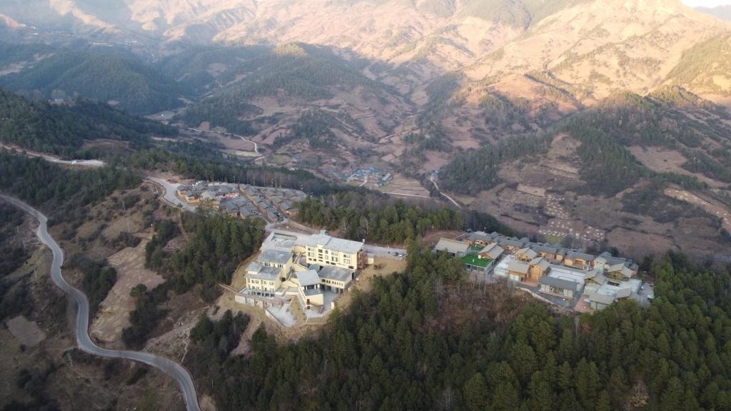 三河村全景（無(wú)人機(jī)照片）。新華社記者 尹恒 攝