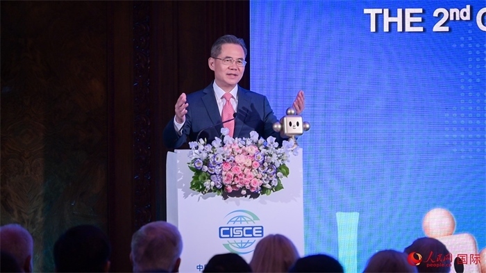 中國駐英國大使鄭澤光致辭。人民網(wǎng) 郭錦標攝