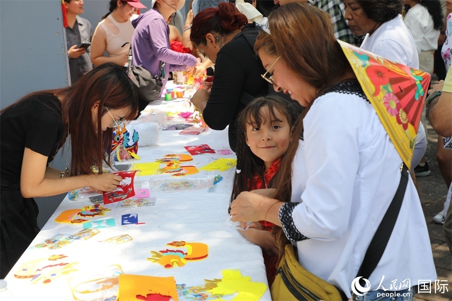 活動現(xiàn)場。人民網(wǎng) 埃內(nèi)斯托·多明戈斯攝