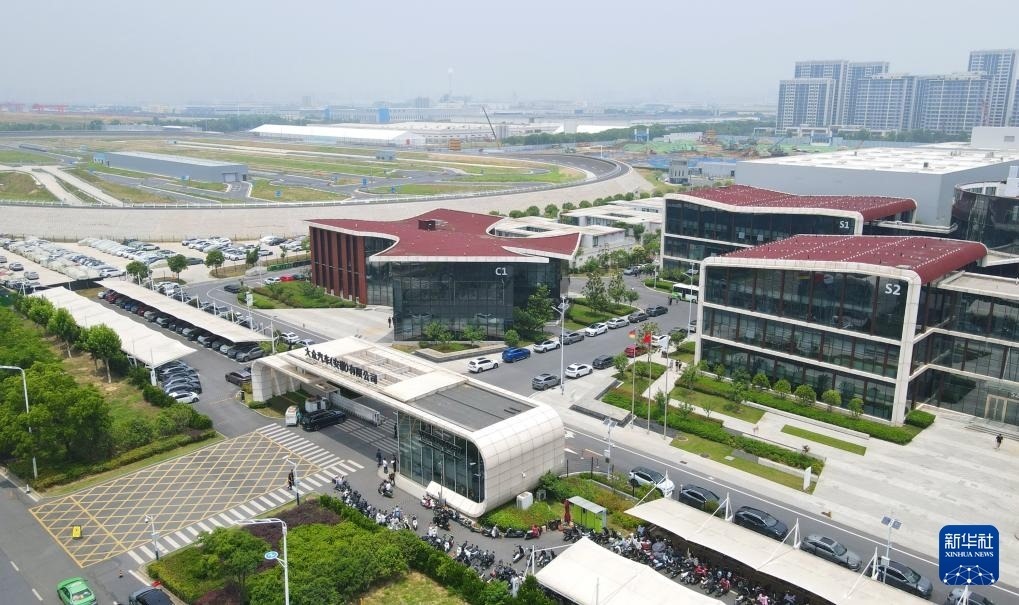 大眾汽車（安徽）有限公司外景（無人機(jī)照片，2024年6月7日攝）。新華社記者 郭晨 攝