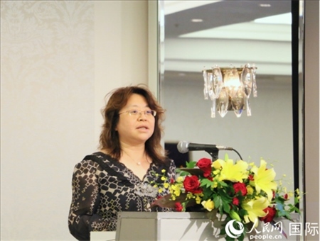 中國駐日本大使館經(jīng)濟商務公使羅曉梅致辭。人民網(wǎng) 許可攝