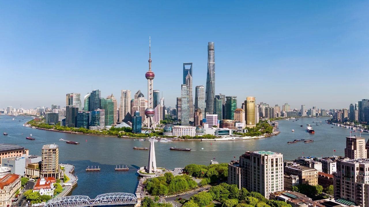 從一扇“門”、一座“城”、兩張“網(wǎng)”，看浦東新區(qū)改革常新