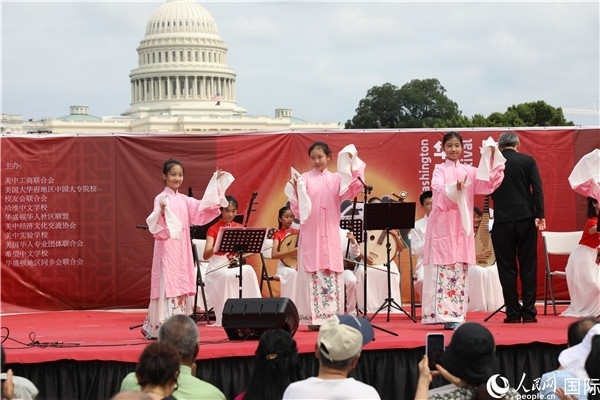 2、在華盛頓中國文化節(jié)活動上，還進行了豐富多樣的中國文化演出。 人民網(wǎng)記者 李志偉攝