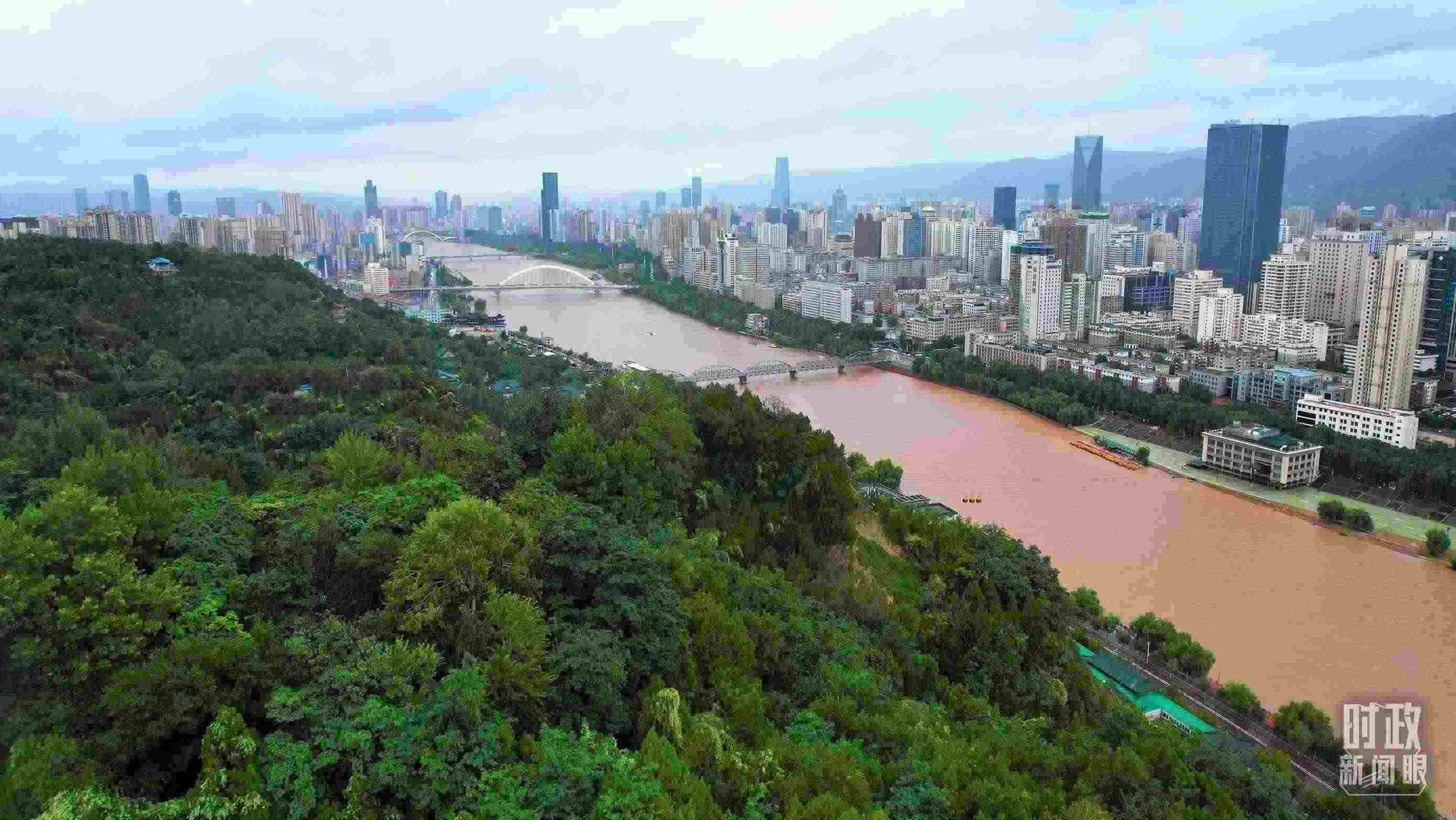 △黃河蘭州段。（總臺央視記者范凱拍攝）