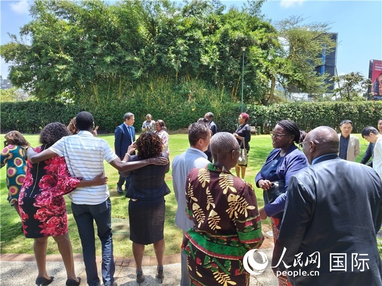 與會嘉賓在交流。陳哲攝