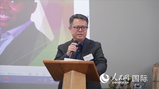 中國(guó)駐南非使館經(jīng)商處參贊邱忠義發(fā)言。 人民網(wǎng) 張茜攝