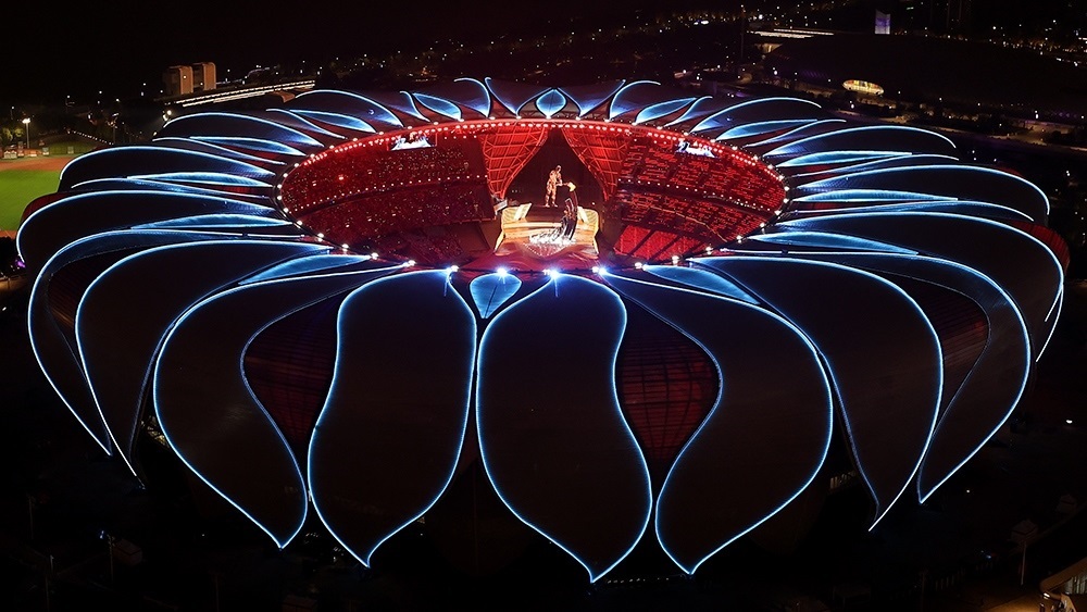 2023年9月23日，第19屆亞洲運(yùn)動(dòng)會(huì)開幕式上，最后一棒火炬手汪順和“數(shù)字火炬手”在開幕式上點(diǎn)燃主火炬。