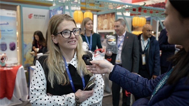 英格蘭約克旅游局局長(zhǎng)薩曼莎·亨特接受采訪(fǎng)。 吳若鳴攝