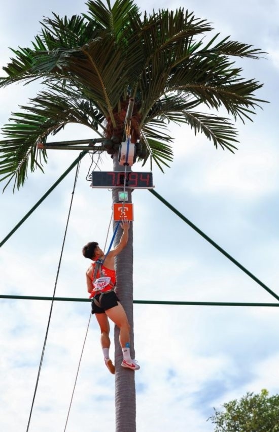 11月23日，廣東隊選手黃新鴻在比賽中。新華社記者 楊植森 攝