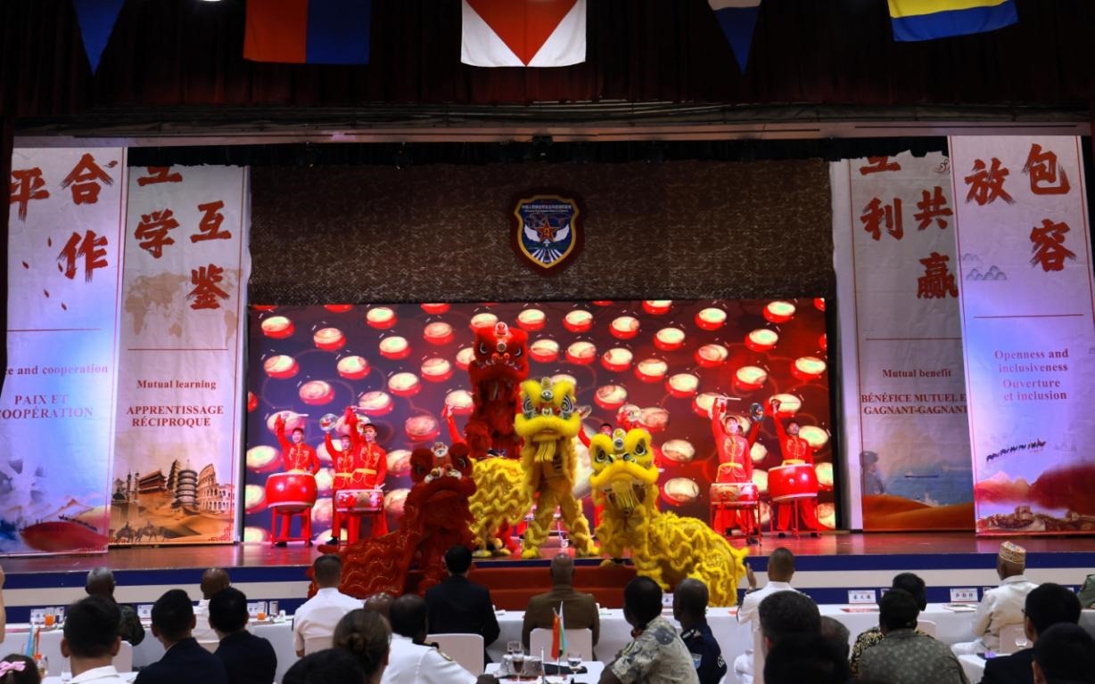 舞獅表演《金獅送?！?。主辦方供圖