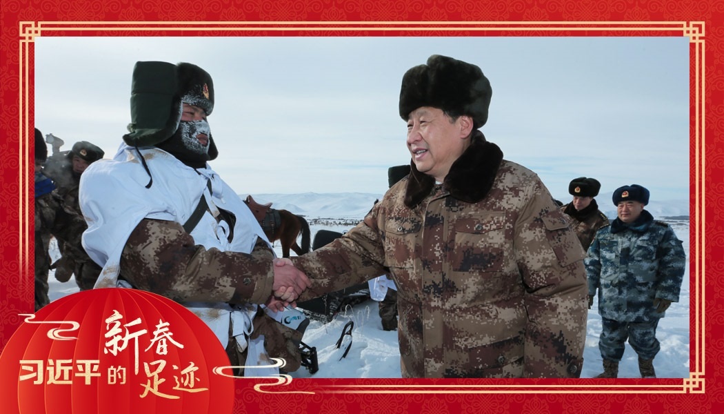 2014年1月26日，農歷新年前夕，習近平來到祖國邊疆的內蒙古阿爾山，迎風踏雪慰問在邊防線上巡邏執(zhí)勤的官兵。