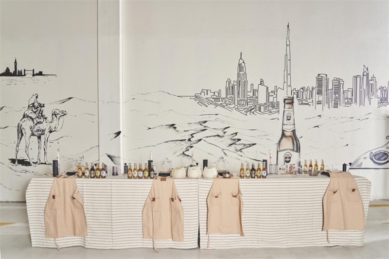 工廠內(nèi)設(shè)有互動區(qū)，參觀訪客可以親手制作麥芽飲料，受訪對象供圖