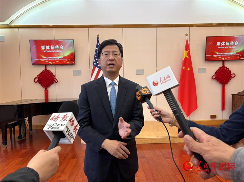 張建敏接受人民網(wǎng)等媒體記者采訪。人民網(wǎng) 鄧圩攝