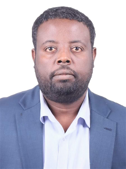 圖為埃塞俄比亞亞的斯亞貝巴大學政策研究員巴盧·德米西。受訪者供圖