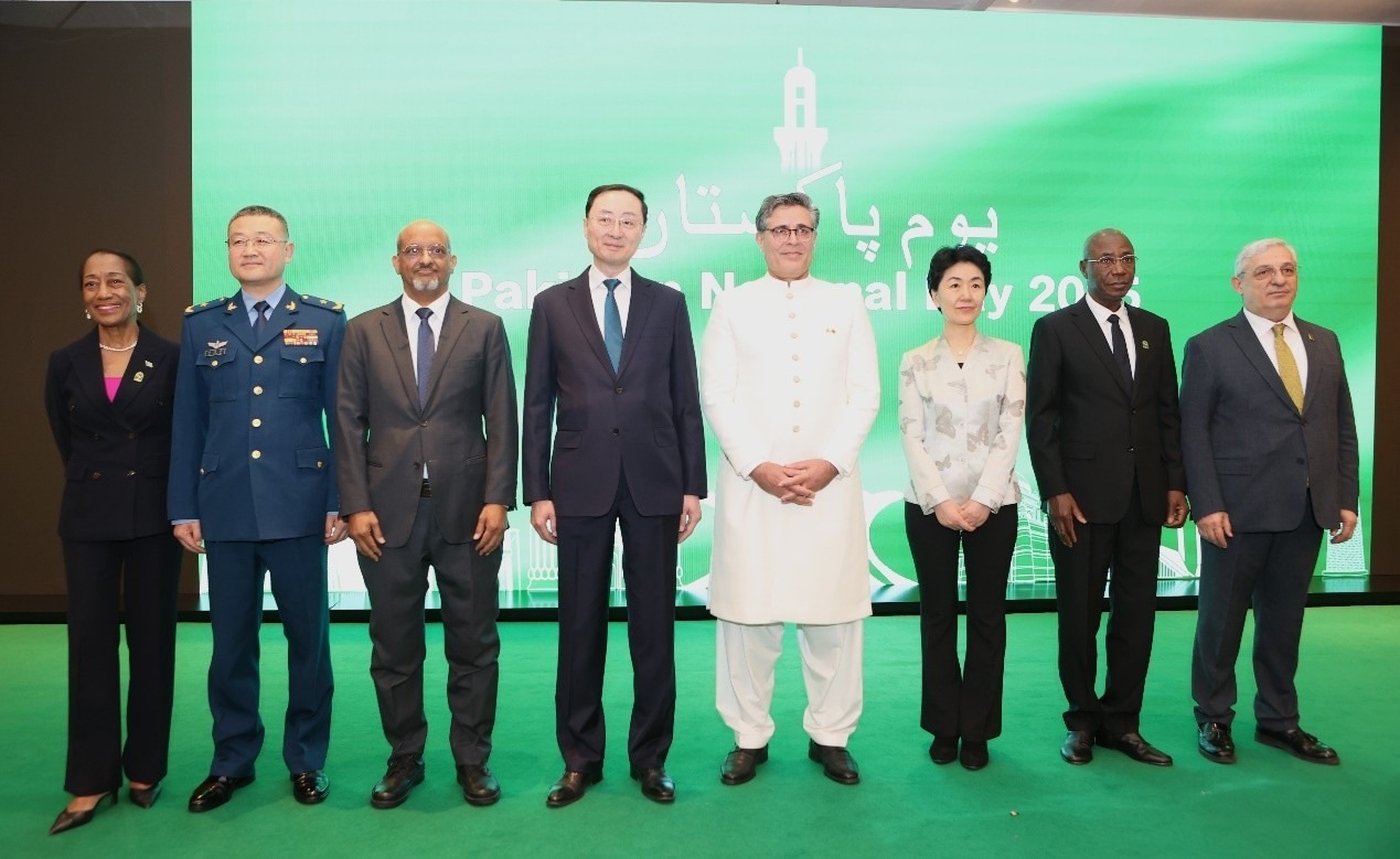 出席招待會的主要嘉賓合影。巴基斯坦駐華大使館供圖